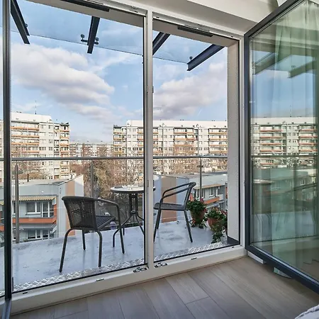 Lejlighed Sixth Floor By Renters *